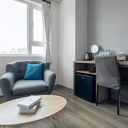 Hotel Brown - Zhongzheng Đài Nam Ngoại thất bức ảnh