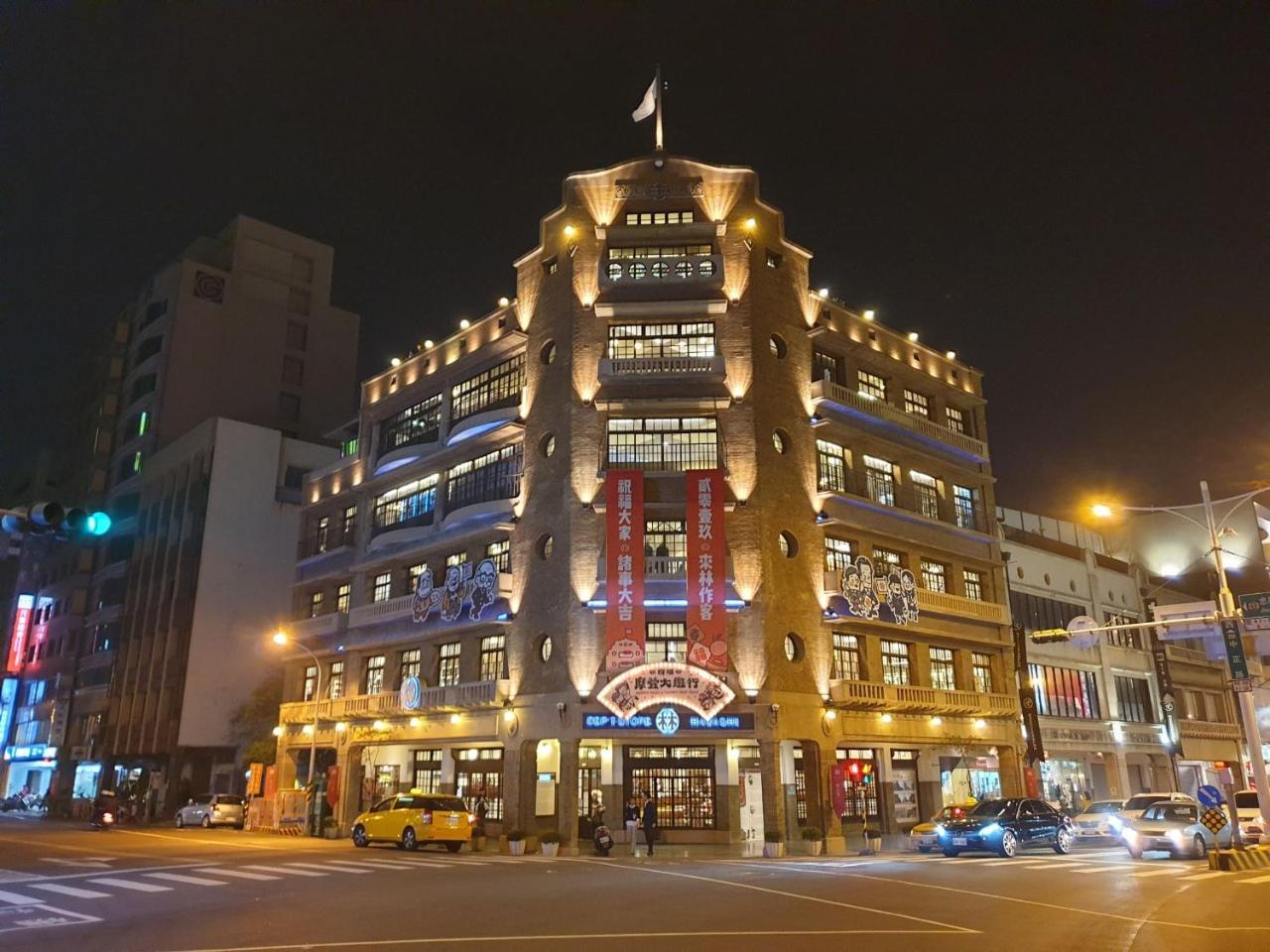 Hotel Brown - Zhongzheng Đài Nam Ngoại thất bức ảnh